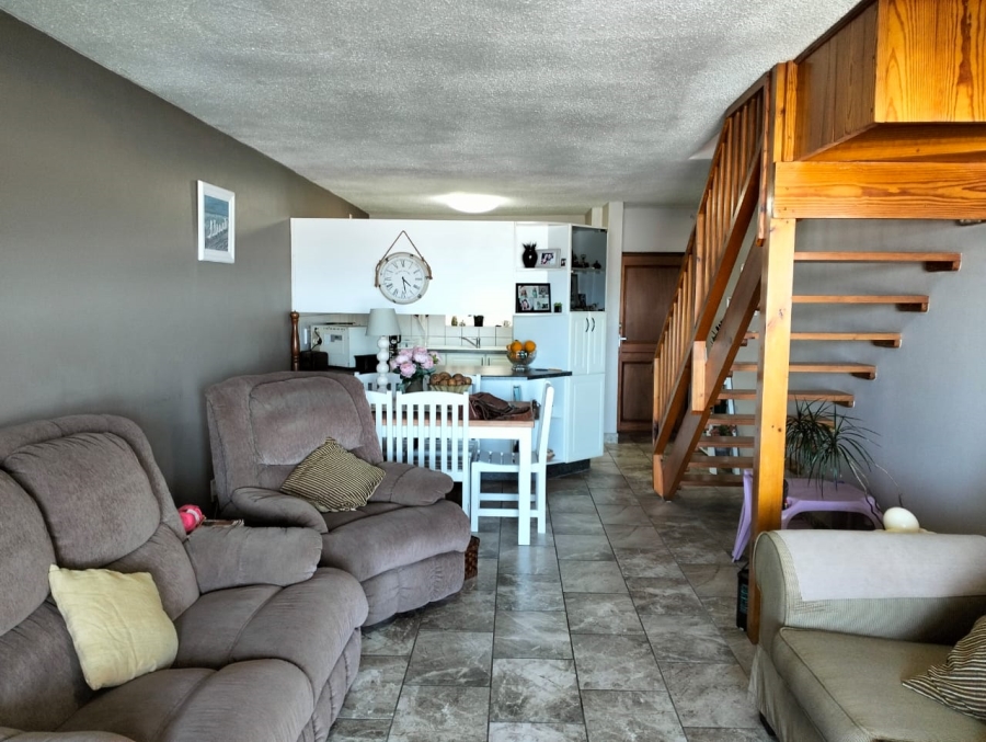 2 Bedroom Property for Sale in Hartenbos Central Western Cape